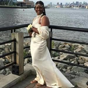 Meet your Posher, Ayanna